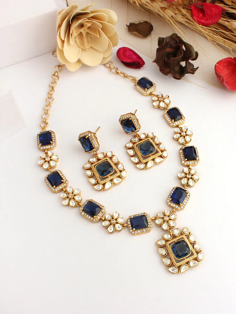 Amishi Necklace Set