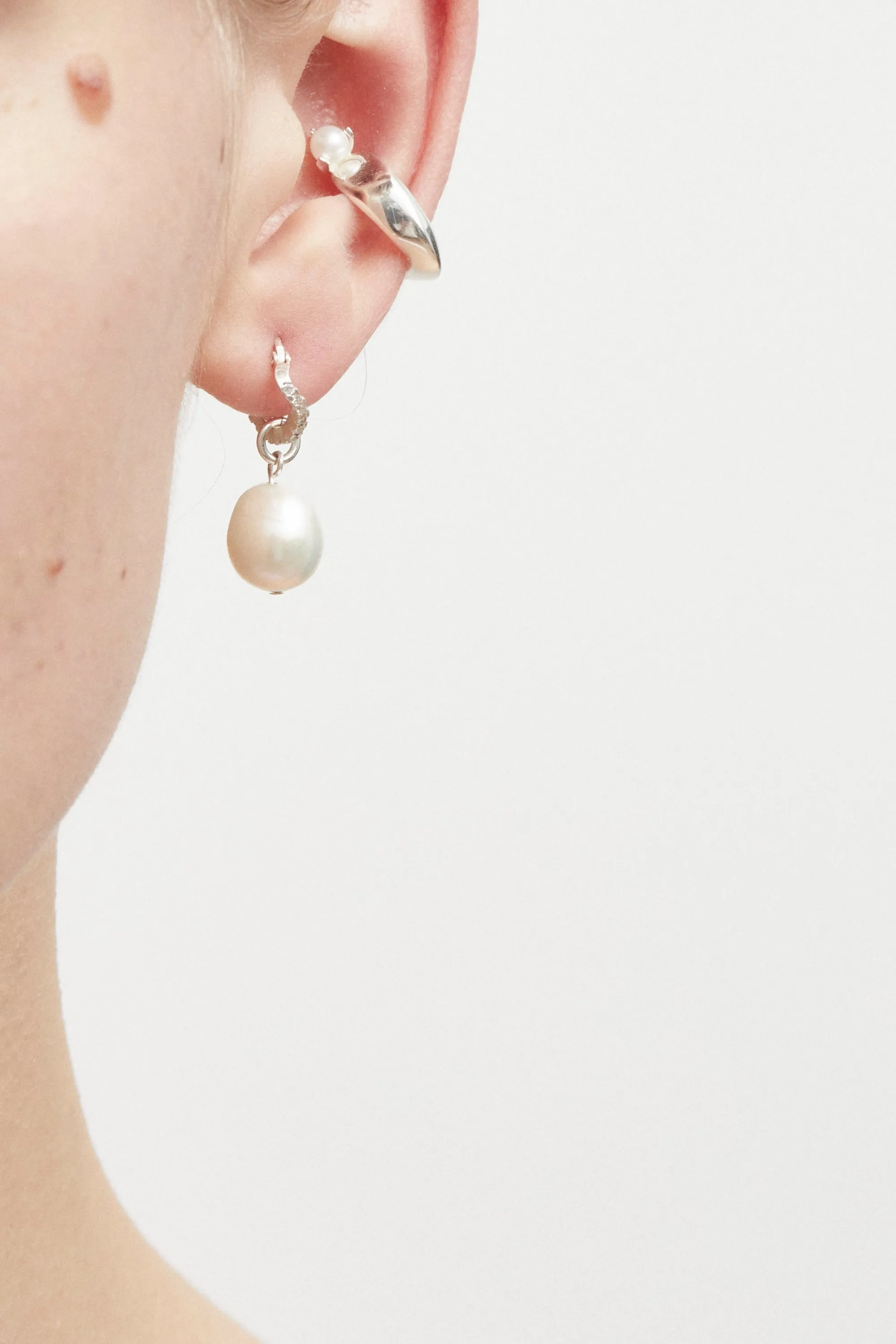 Folded Ear Cuff Mini Pearl