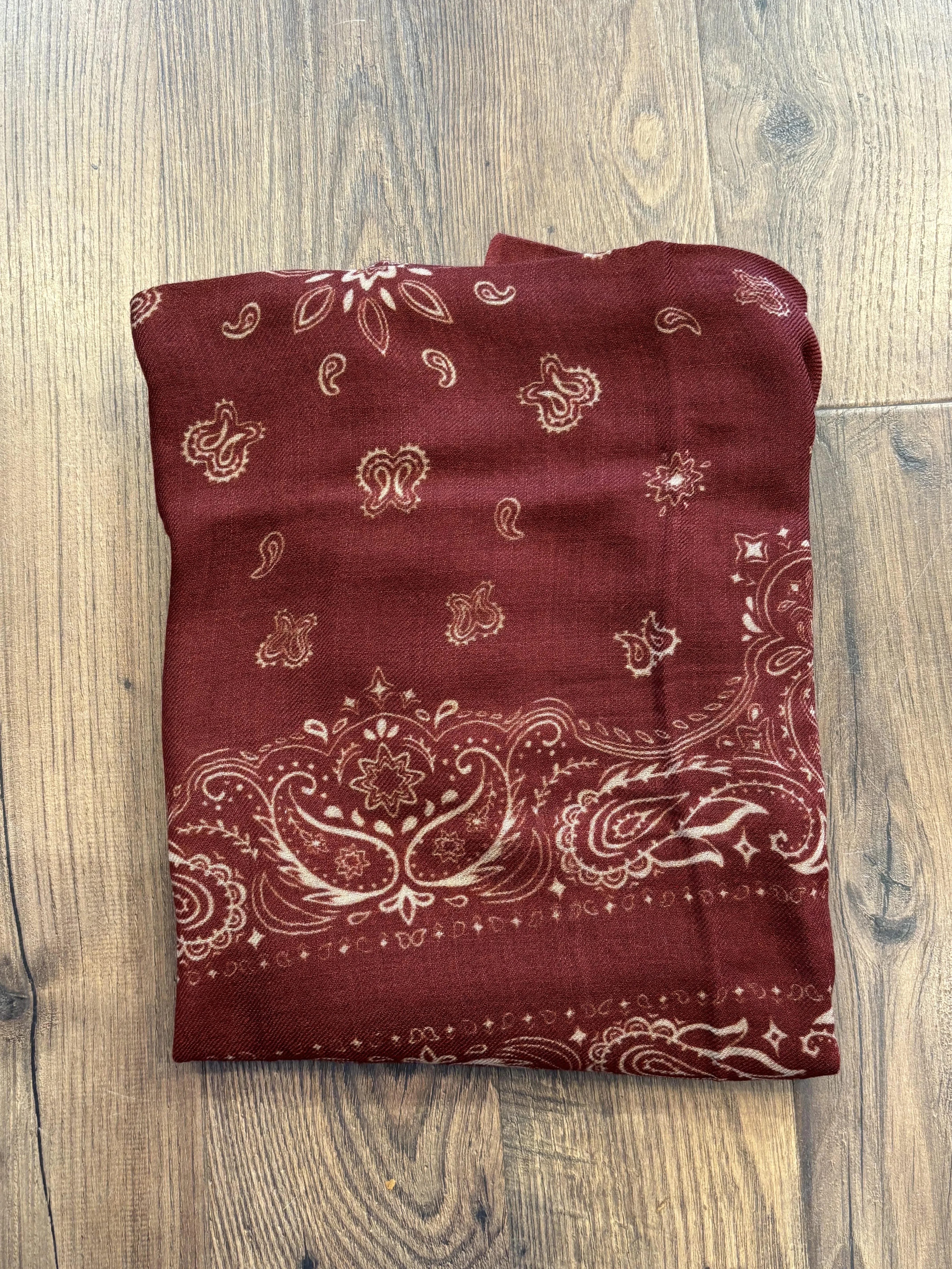 Hartford Bandana Print Scarf Wine