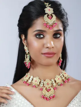 Pink Gold-Plated Kundan-Studded Enamelled Beaded Jewellery Set